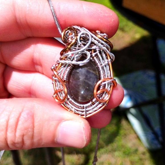 Labradorite Wire Wrapped Necklace - Picture 4 of 7